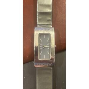 Women's 22mm Silver Tone DKNY Watch, NY-4749, Leather Band
